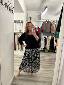  Neveda Skirt- Zebra