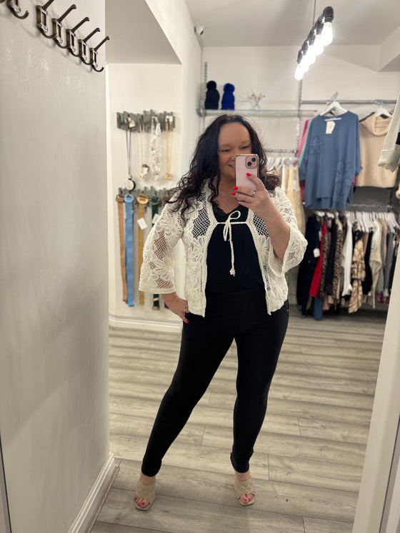 Arista Cardigan- White