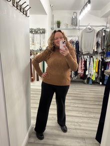  Clea Knitted Jumper- Coffee